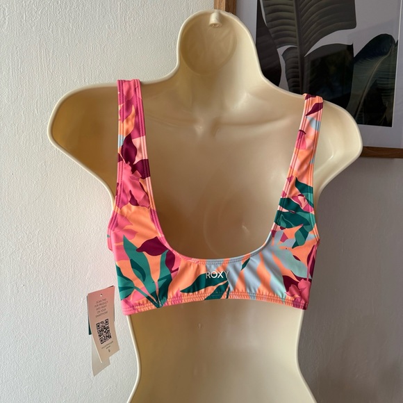 Roxy Active New Bralette Swim Top NWT - Picture 3 of 8